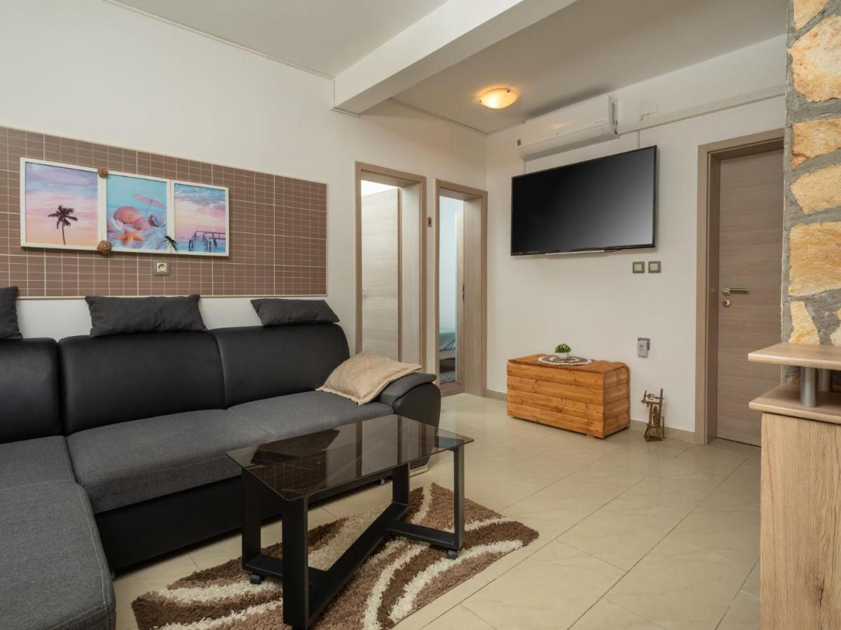 Holiday Home Mikac - Mlk136 By Interhome Dobrinj Exterior photo