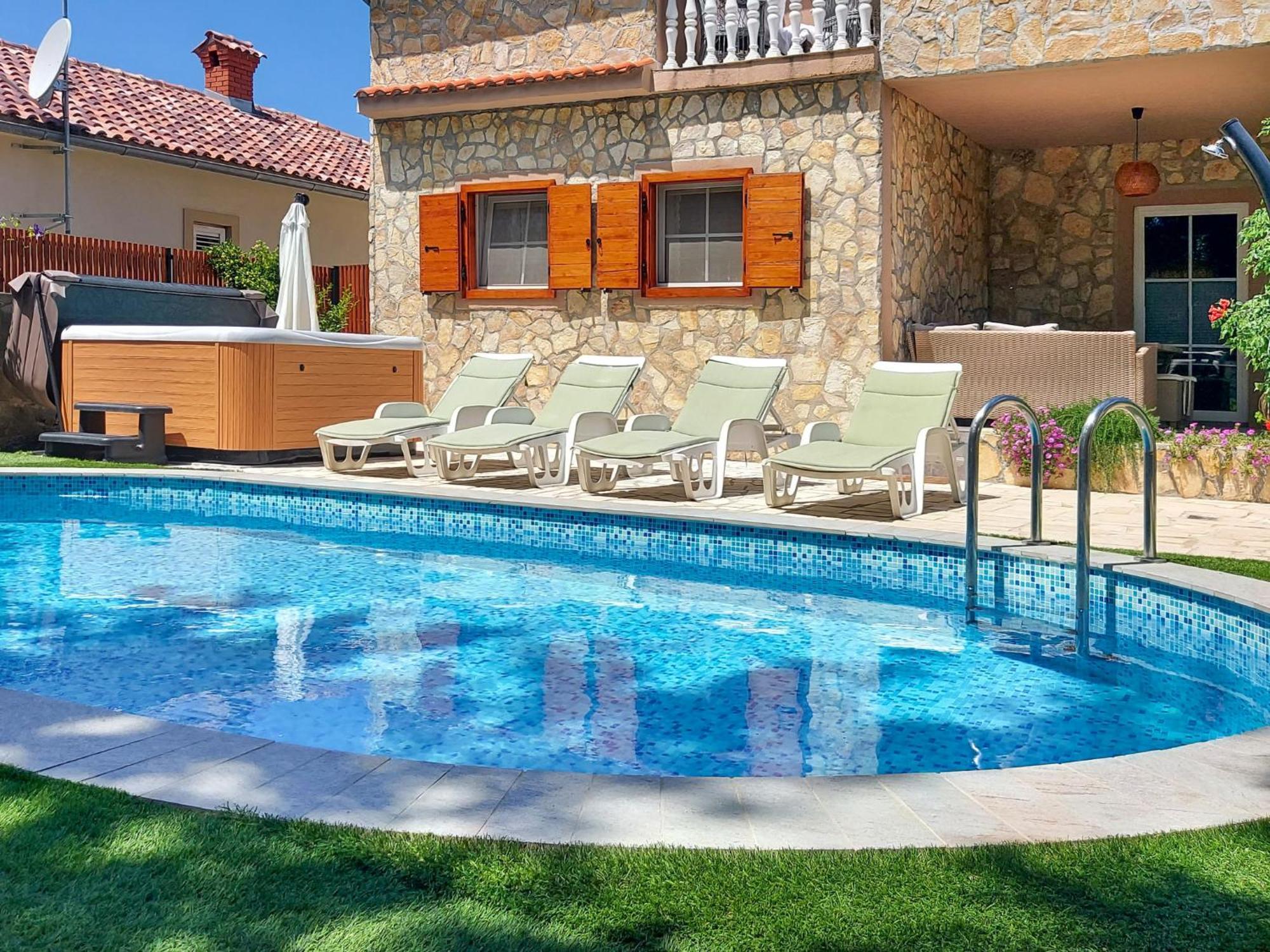 Holiday Home Mikac - Mlk136 By Interhome Dobrinj Exterior photo